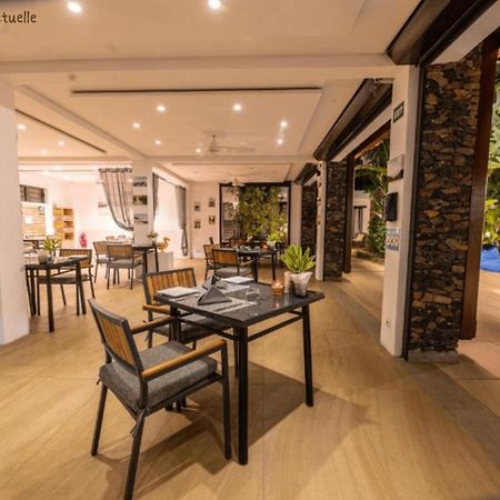 Toparadis Guest House Pereybere Beach Екстер'єр фото