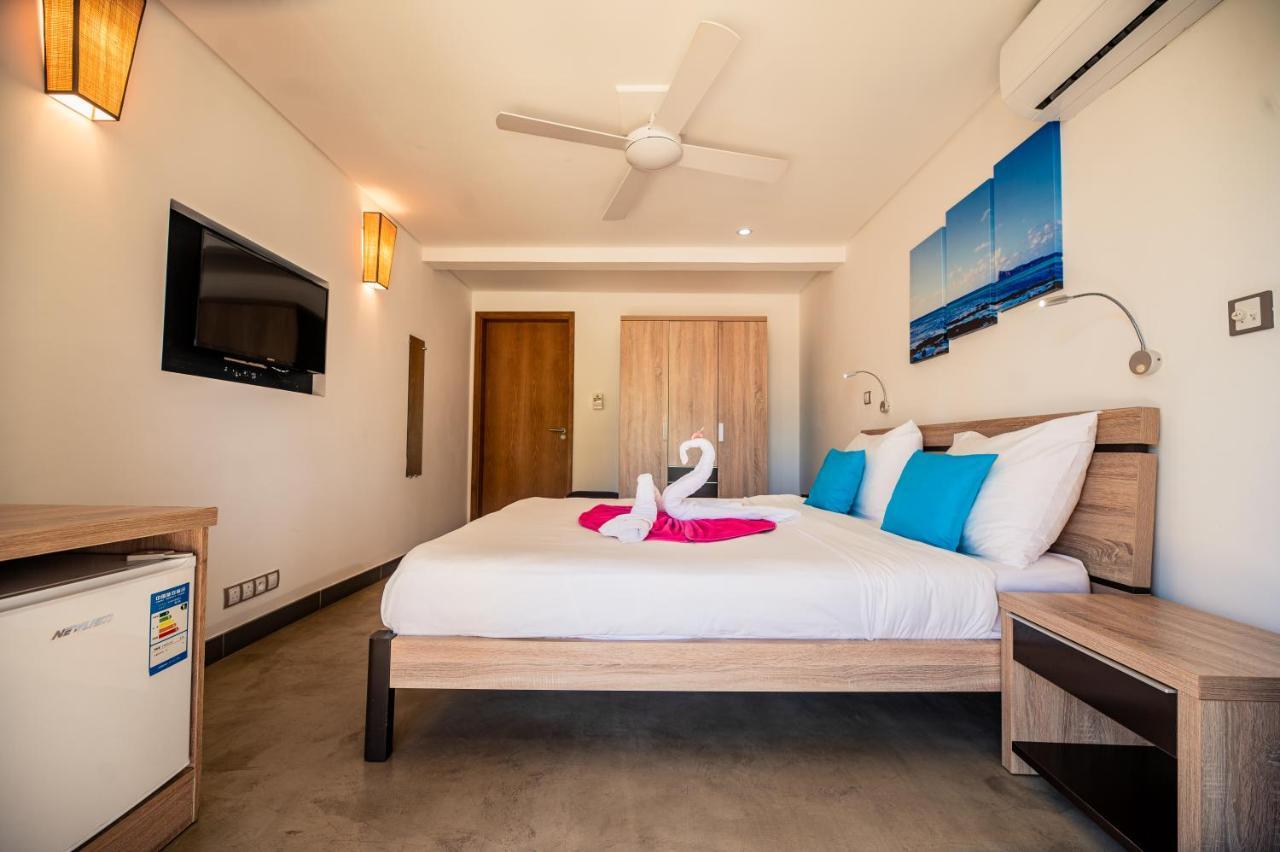 Toparadis Guest House Pereybere Beach Екстер'єр фото
