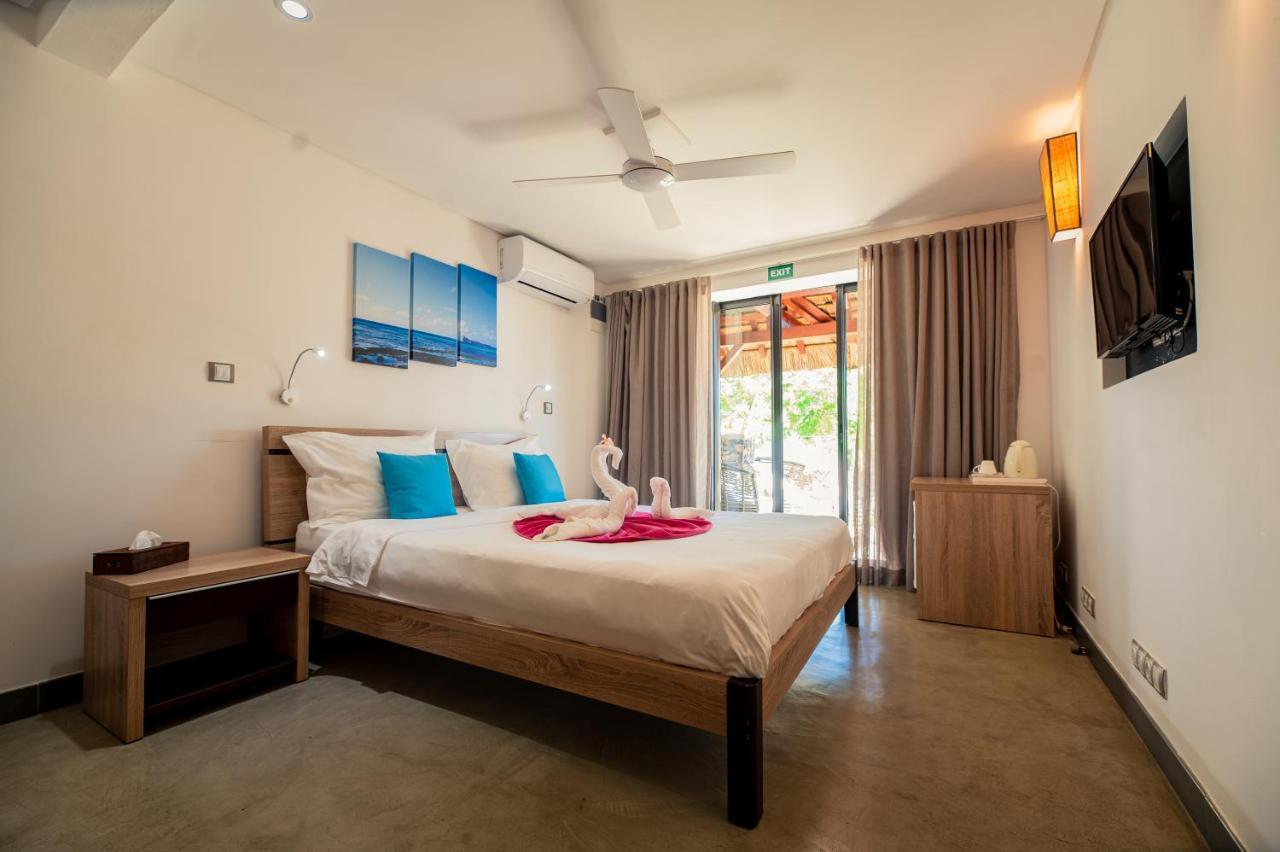Toparadis Guest House Pereybere Beach Екстер'єр фото