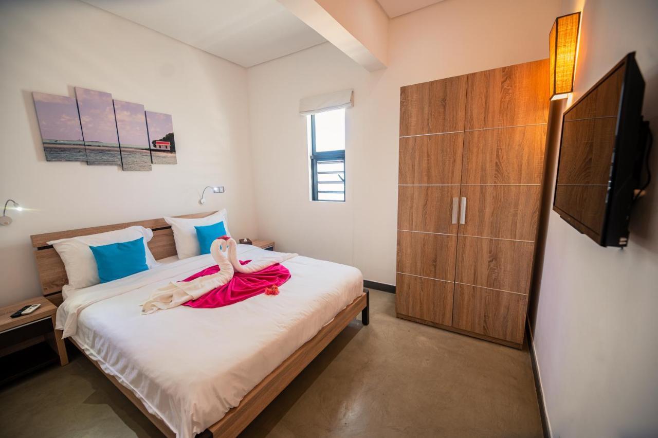 Toparadis Guest House Pereybere Beach Екстер'єр фото
