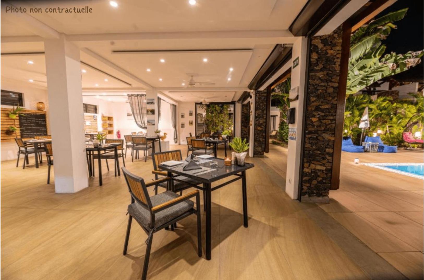 Toparadis Guest House Pereybere Beach Екстер'єр фото